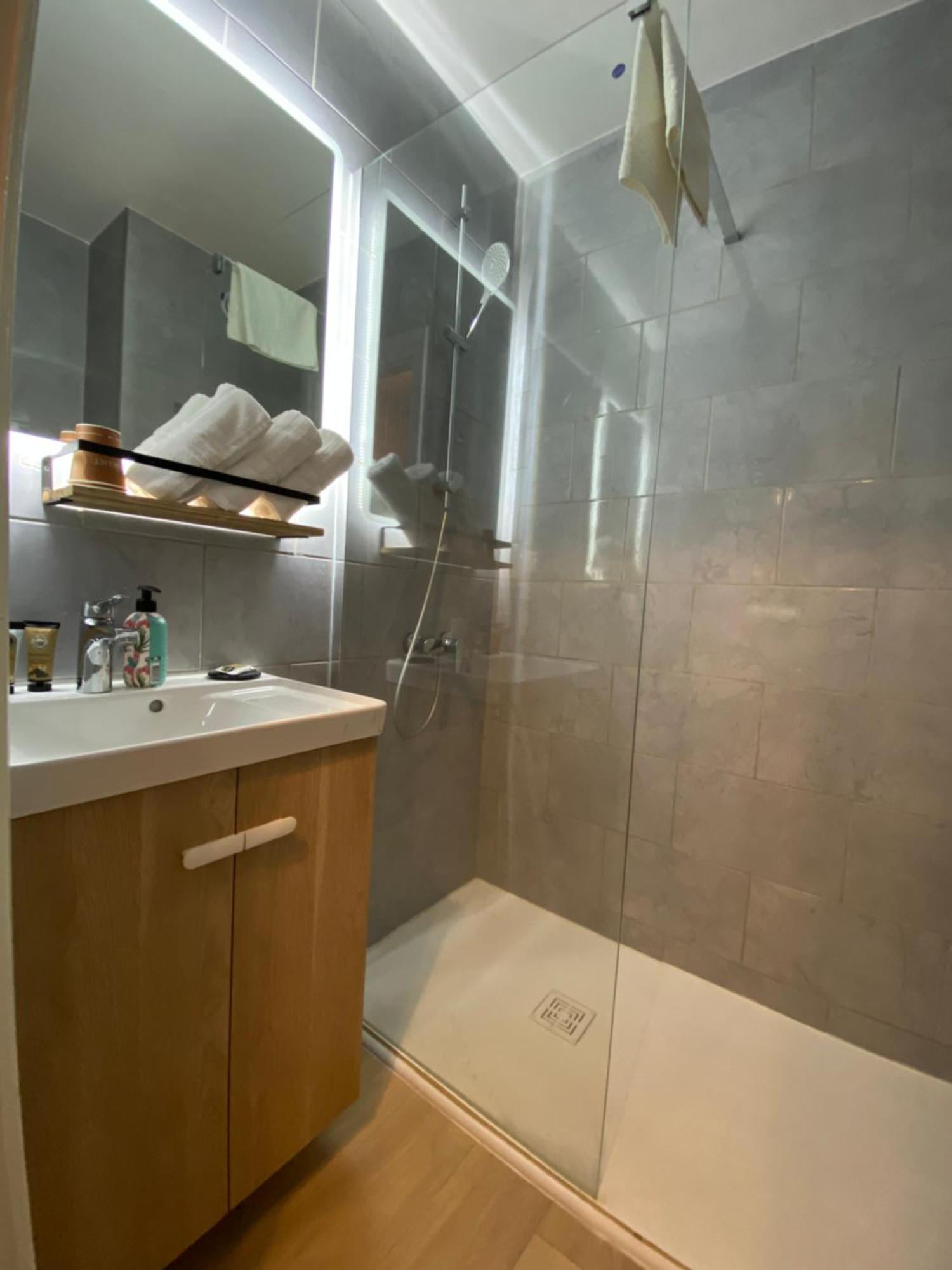 Studios & Chambres Aux Portes De Geneve Saint-Julien-en-Genevois Zewnętrze zdjęcie